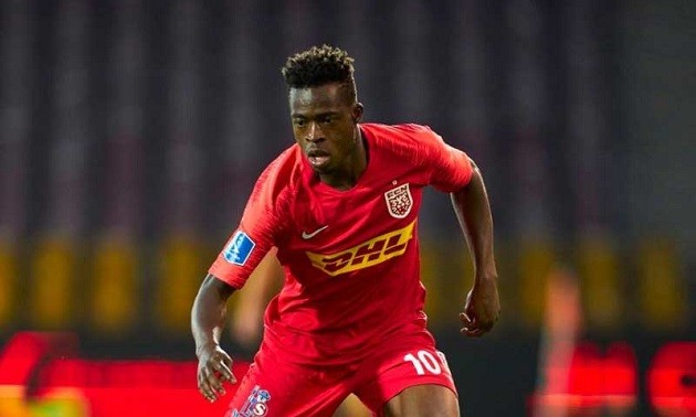 Chậm chân, M.U sắp bị Van der Sar giành mất thần đồng Ghana - Bóng Đá