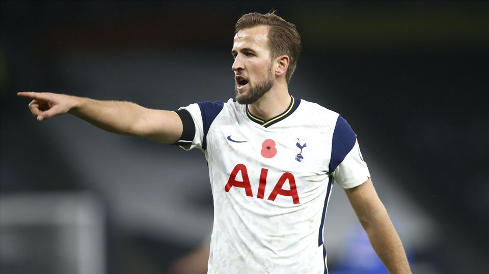 Nhìn Harry Kane thế này, khả năng bom tấn nổ ở Manchester càng lớn - Bóng Đá