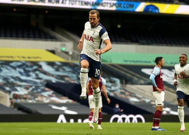 Dẫn 3-0 sau 16 phút, Tottenham vẫn chia điểm trong ngày Bale ra mắt - Bóng Đá