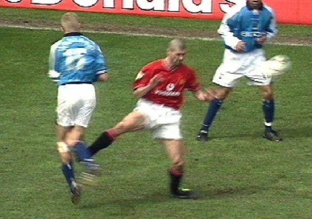 Roy Keane's five most iconic moments for Manchester United - Bóng Đá