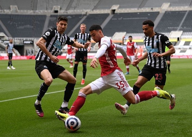 Arteta on if he sees Martinelli as a #9 in the long-term - Bóng Đá
