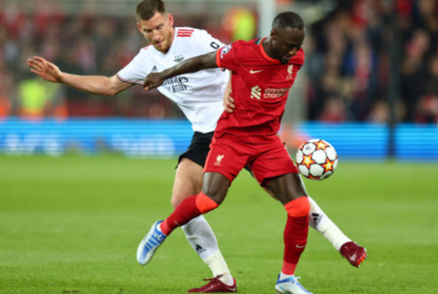 Graeme Souness and Roy Keane agree Naby Keita should have been sent off during Manchester United clash - Bóng Đá