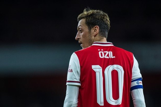 Two Arsenal stars have asked for Mesut Ozil’s iconic No.10 shirt    - Bóng Đá