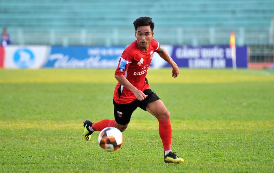 CHÍNH THỨC: Đến SHB Đà Nẵng, Nguyễn Tài Lộc chia tay CLB Long An sau 12 năm gắn bó - Bóng Đá