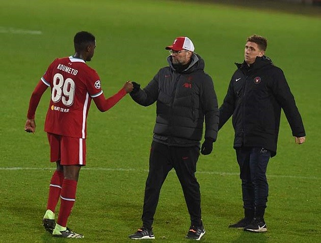 Billy Koumetio - Bóng Đá