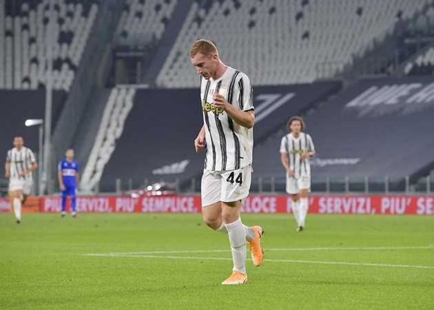 Man Utd 'add Dejan Kulusevski to transfer shortlist' as Juventus make decision on sale - Bóng Đá