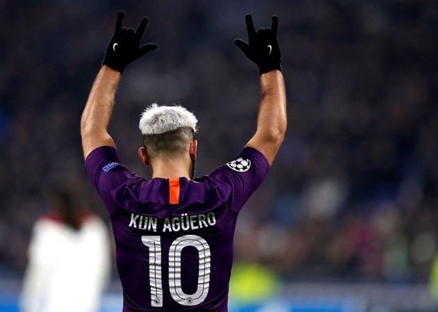 Biệt danh thú vị của các ngôi sao: 'Chúa hề' Pogba; Messi quá ngầu - Bóng Đá