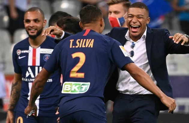 Mbappe on Thiago Silva  - Bóng Đá
