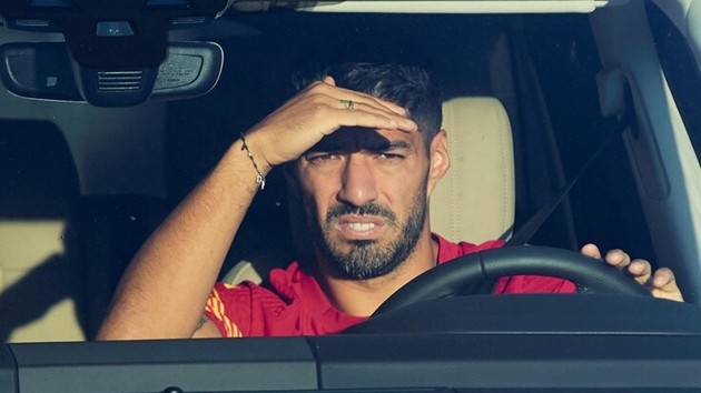 Hậu cam kết gắn bó, Messi chưa trở lại Barca tập luyện - Bóng Đá