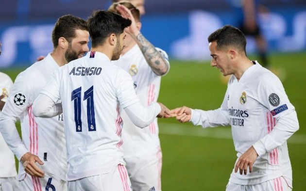 Manchester United and Chelsea both make tempting transfer offers to versatile star - Bóng Đá