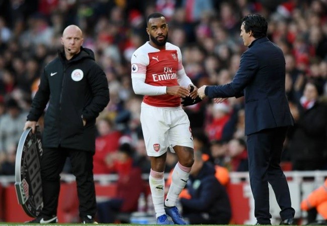 Dàn sao Arsenal và những lời tri ân 'đẫm nước mắt' dành cho Emery - Bóng Đá