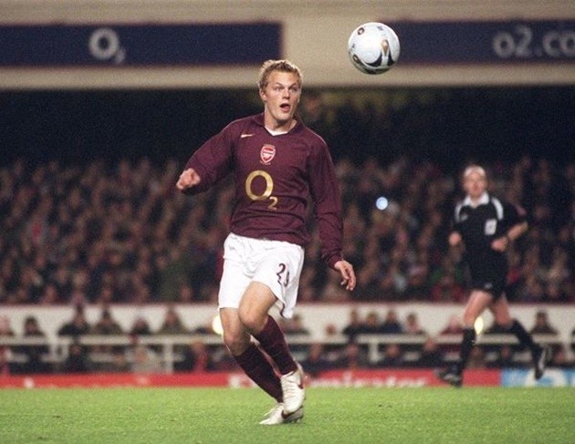 Six former Arsenal players we can’t believe are still playing in 2021 - Bóng Đá