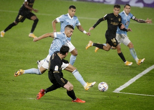 'Báu vật' Fati lên tiếng, Barca thắng nhẹ Celta trong thế 10 đấu 11 - Bóng Đá