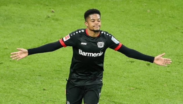 Chỉ cần một bàn thắng, 'máy chạy' Bundesliga khiến Man Utd quên đi Jadon Sancho - Bóng Đá