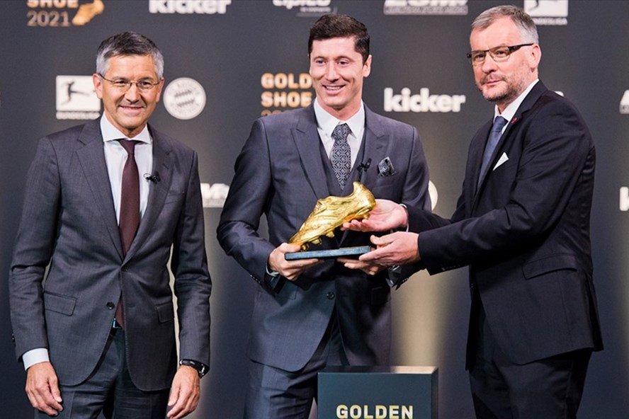 CHÍNH THỨC! Lewandowski nhận giải thưởng Chiếc giày vàng châu Âu - Bóng Đá