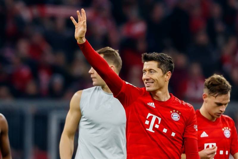 Bùng nổ Champions League với thống kê ghi bàn 'vô tiền khoáng hậu' - Bóng Đá