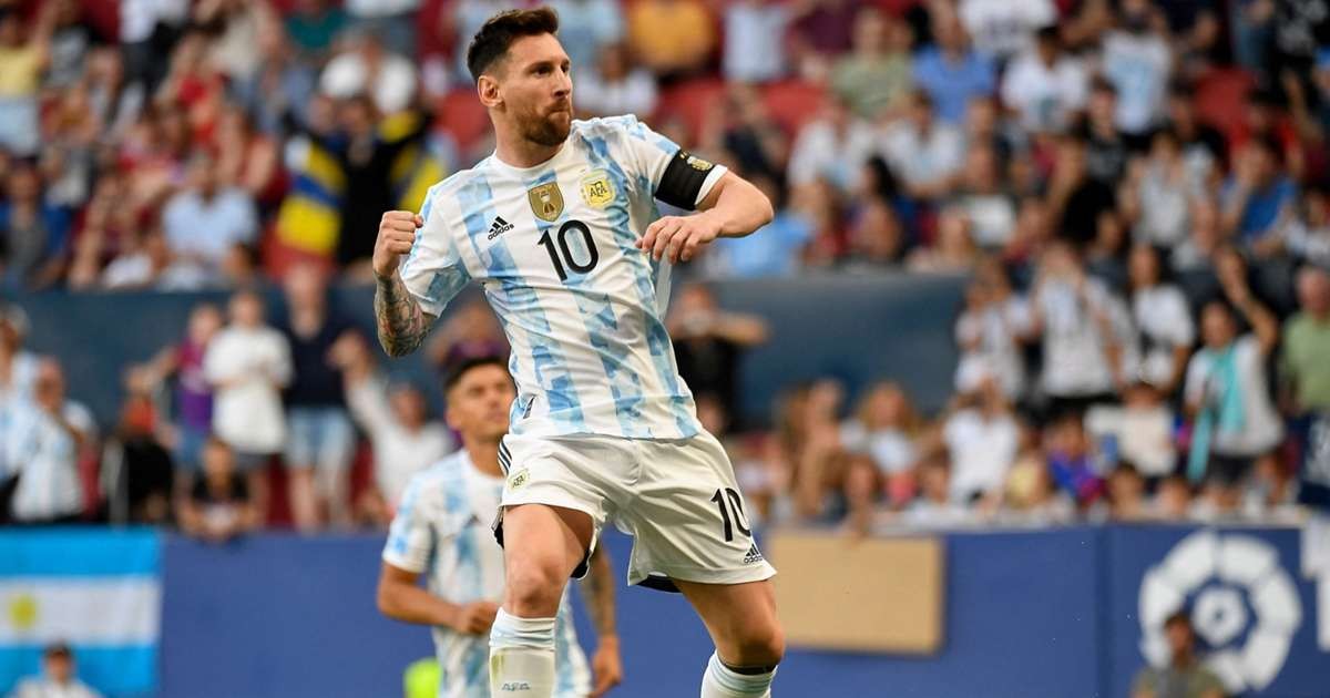 Messi ghi 5 bàn, Ronaldo lập cú đúp nhưng hỏng ăn ở khoảng cách 5m - Bóng Đá