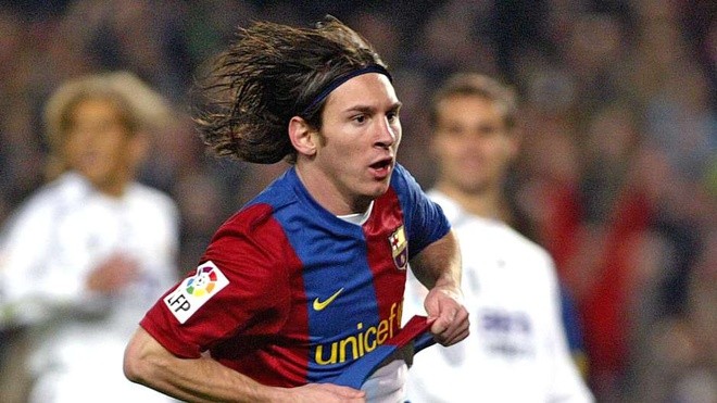 Real Madrid v Barcelona: Lionel Messi's famous display aged 19 - Bóng Đá