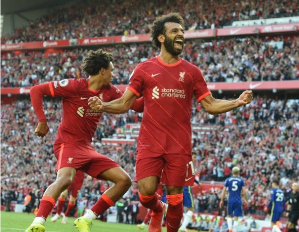 Màn xô xát giữa Mendy và Henderson - Bóng Đá