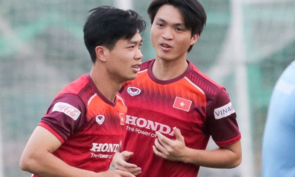 CLB La Liga đặt vấn đề với Tuấn Anh, Văn Toàn: Bầu Đức sẽ lại 