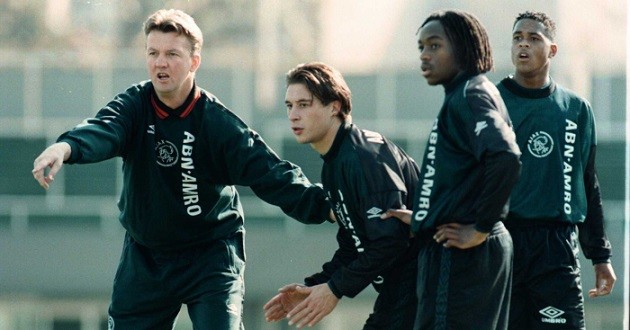 Louis van Gaal 70 years old - Bóng Đá