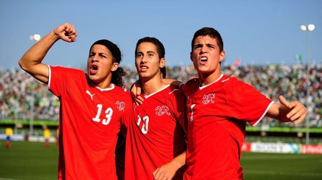 EVERTON TARGET RODRIGUEZ SET FOR JANUARY EXIT - Bóng Đá