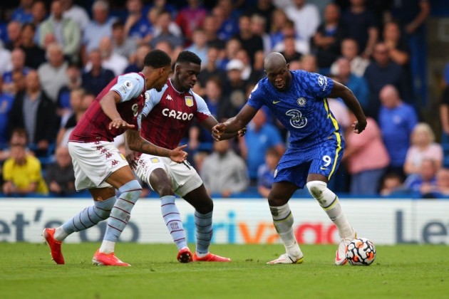 Ian Wright says Chelsea player has ‘hardly had touches’ in games he’s played this season - Bóng Đá