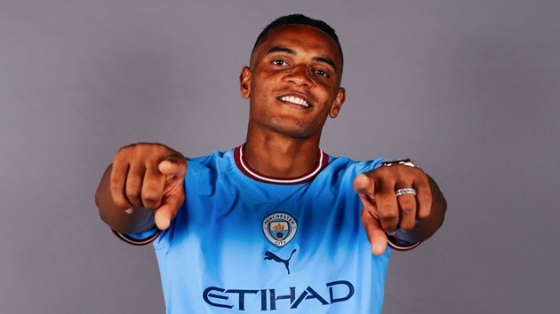Manuel Akanji  - Bóng Đá