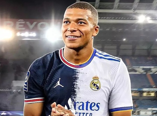 Sau Ronaldo, làng túc cầu nín thở chờ quả bom cuối chợ hè - Bóng Đá