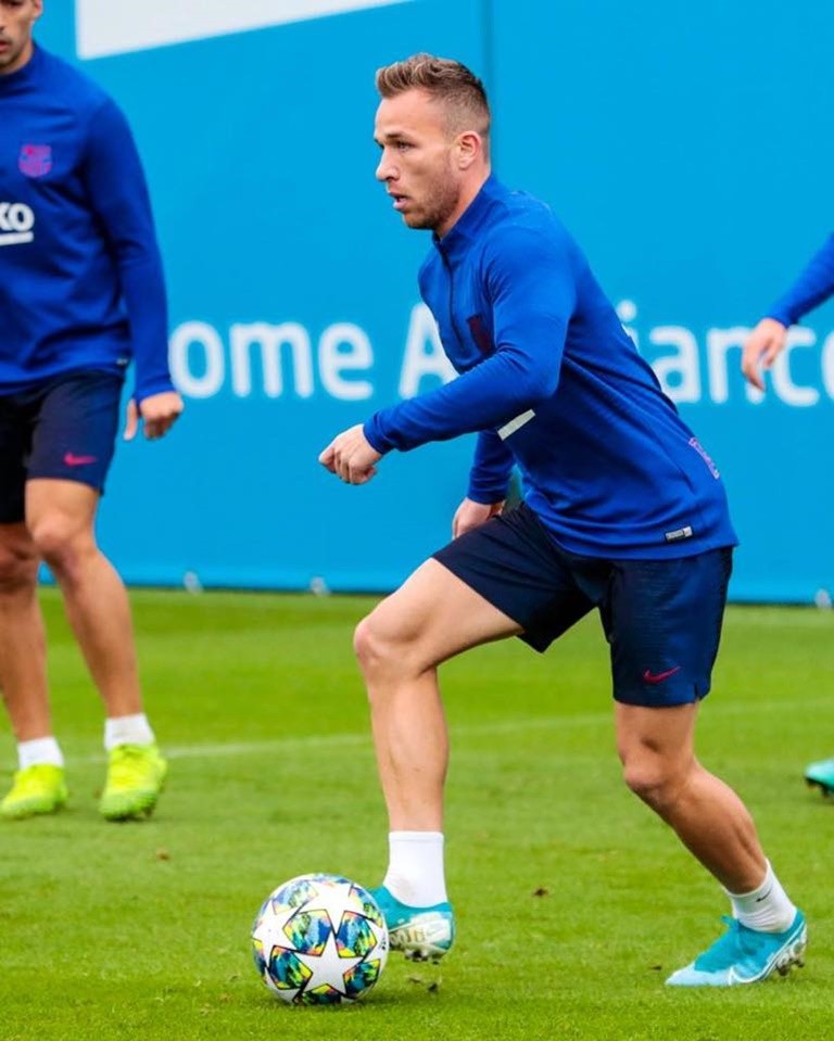 Barcelona tập - Bóng Đá