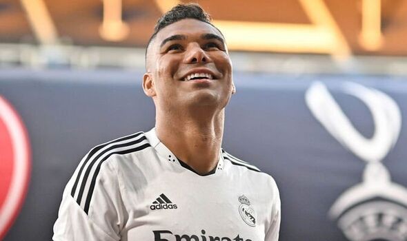 Tới Old Trafford, Casemiro khoác áo số mấy? - Bóng Đá