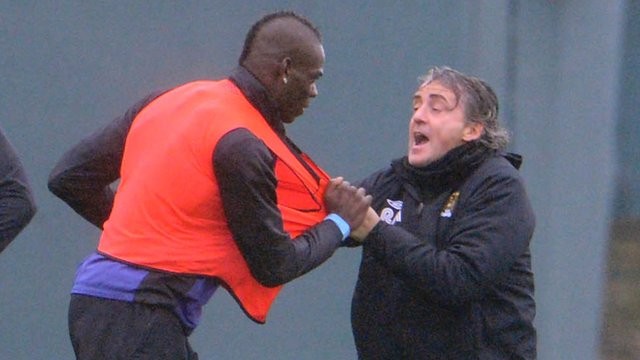 Sterling - Gomez và những cuộc ẩu đả trên sân tập nổi tiếng - Bóng Đá