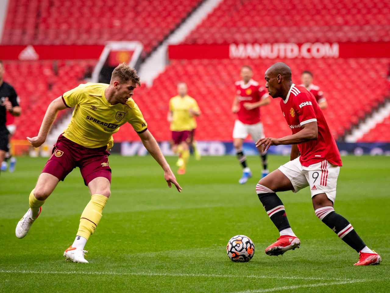 5 điểm nhấn M.U 3-1 Burnley:  - Bóng Đá