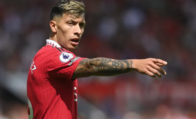 Man United tìm cách hóa giải ‘quái thú’ săn bàn - Bóng Đá