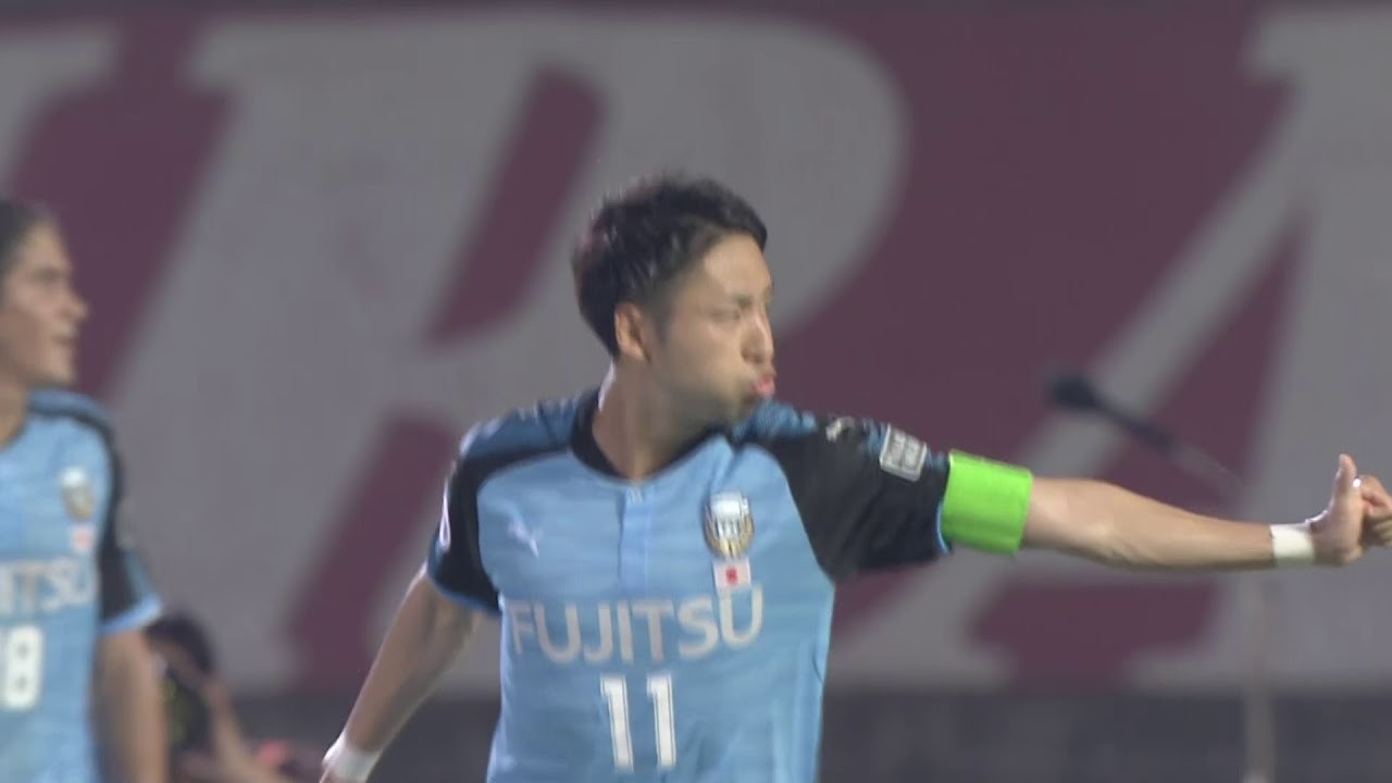 CHOÁNG! “Messi Thái” lọt Top 10 cầu thủ đắt giá nhất J-League - Bóng Đá