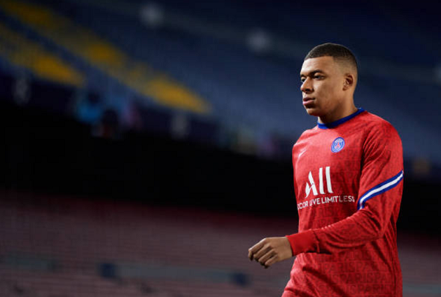 Bayern Munich gặp toàn 