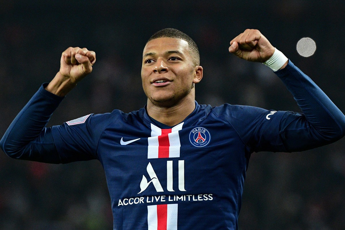 Liverpool target £215m PSG ace Kylian Mbappe as Real Madrid eye Mohamed Salah transfer - Bóng Đá