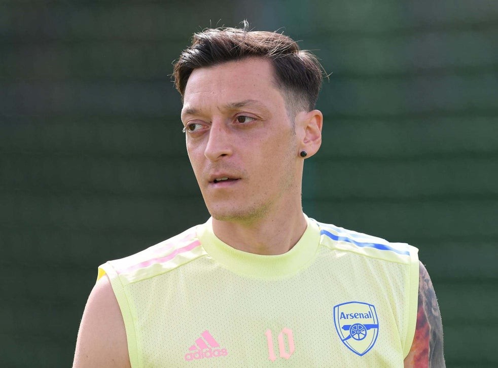 Bước ngoặt thay đổi tương lai Mesut Ozil tại Arsenal - Bóng Đá
