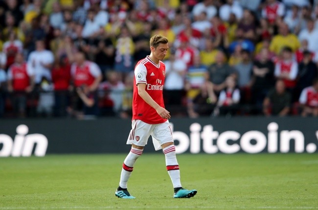 Guendouzi: I speak regularly with Ozil; Arsenal problems hurt deeply - Bóng Đá