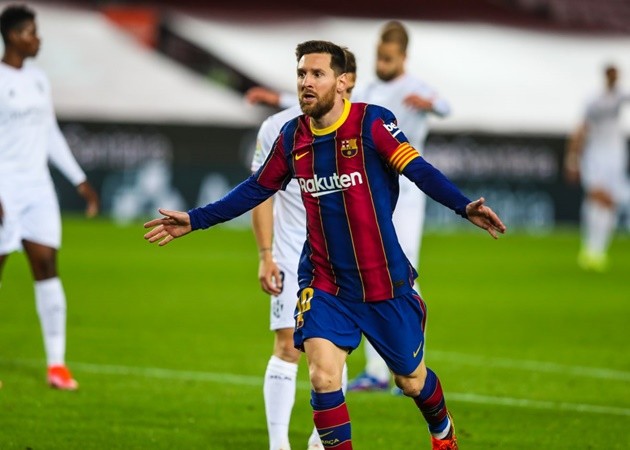 10 con số đặc biệt trận Barca 4-1 Huesca: 'Vị thánh' Lionel Messi - Bóng Đá