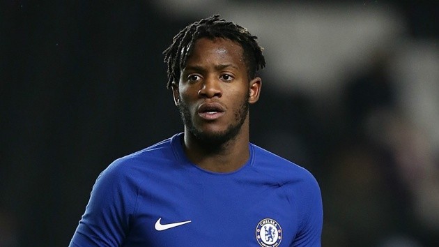 CHÍNH THỨC: Chelsea chia tay thêm một ngôi sao batshuayi - Bóng Đá