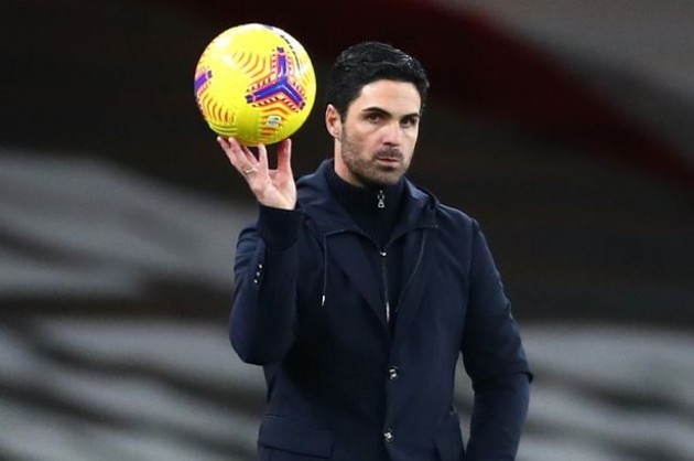Arsenal legend Nigel Winterburn warns Mikel Arteta against ‘huge risk’ in transfer window - Bóng Đá