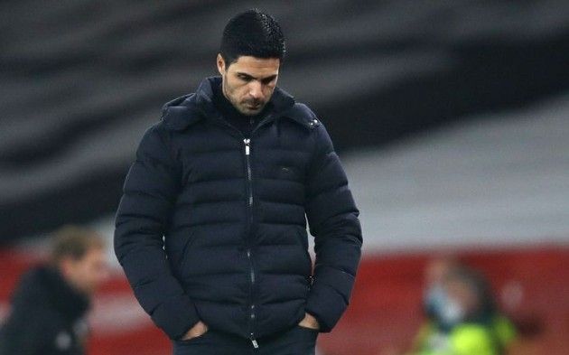 Kroenke only sacks Arteta unless Arsenal's in danger of relegation  - Bóng Đá