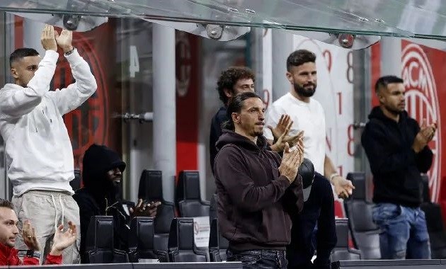 Maldini Milan - Bóng Đá