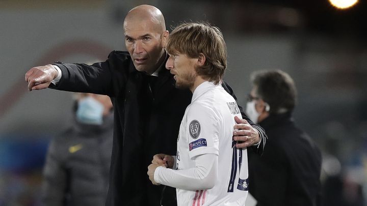 Un Balón de Oro en el banquillo - Bóng Đá