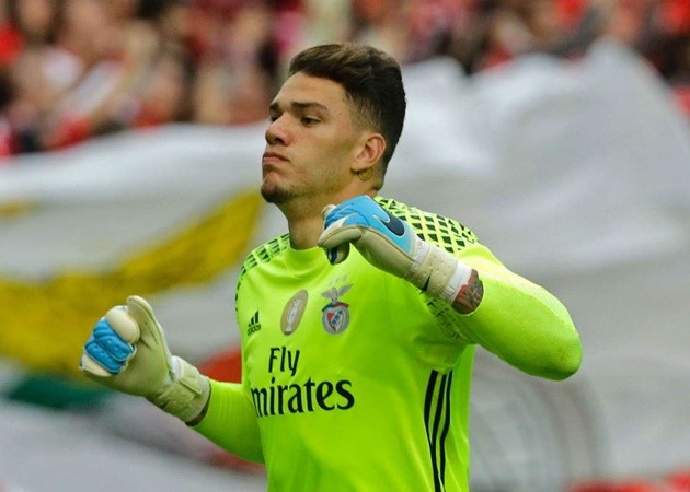 'Đỉnh' như Benfica: 1 năm bán 2 sao 'cây nhà lá vườn', thu về 194 triệu - Bóng Đá