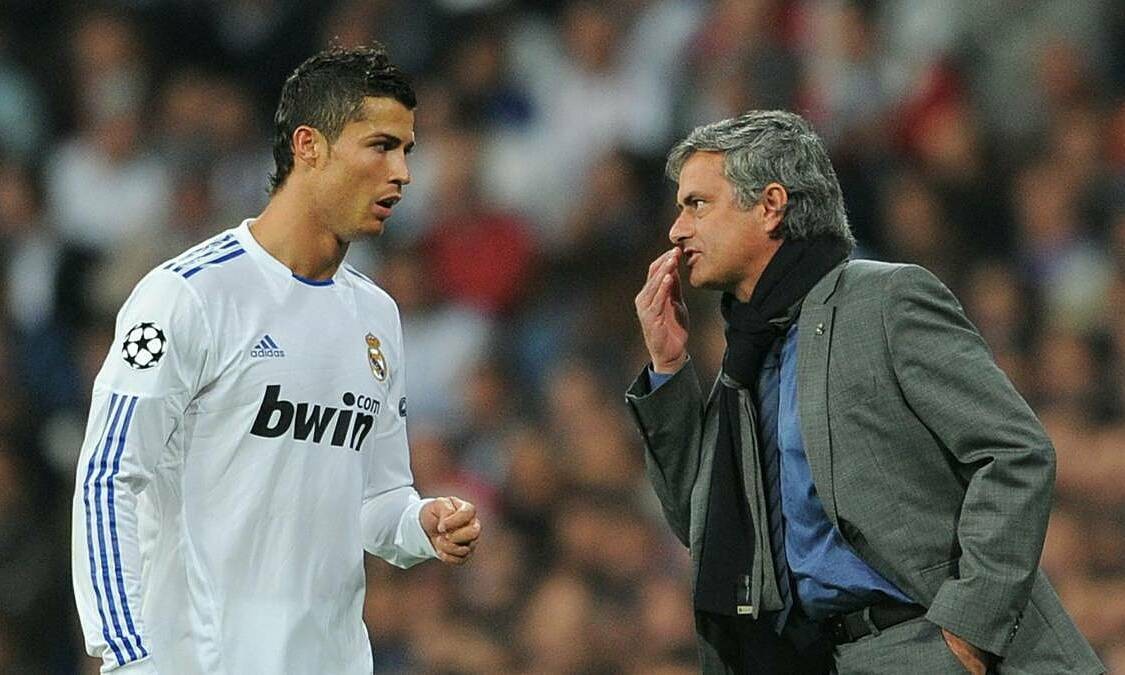 JOSE MOURINHO HAS HIS SAY ON CRISTIANO RONALDO TO MANCHESTER UNITED TRANSFER - Bóng Đá