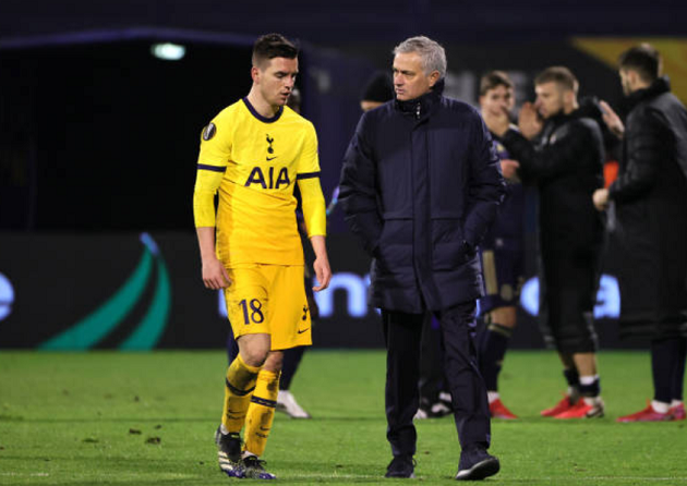 Đã đến lúc Spurs cần trảm Mourinho, mời 'thợ săn cúp' về bắc London - Bóng Đá