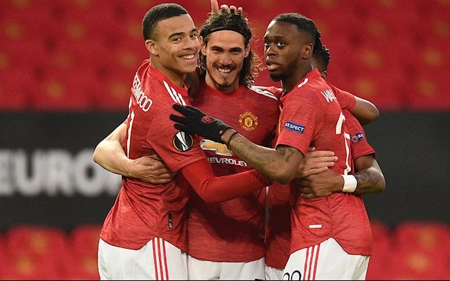 Chính thức! Cavani gia hạn - Bóng Đá