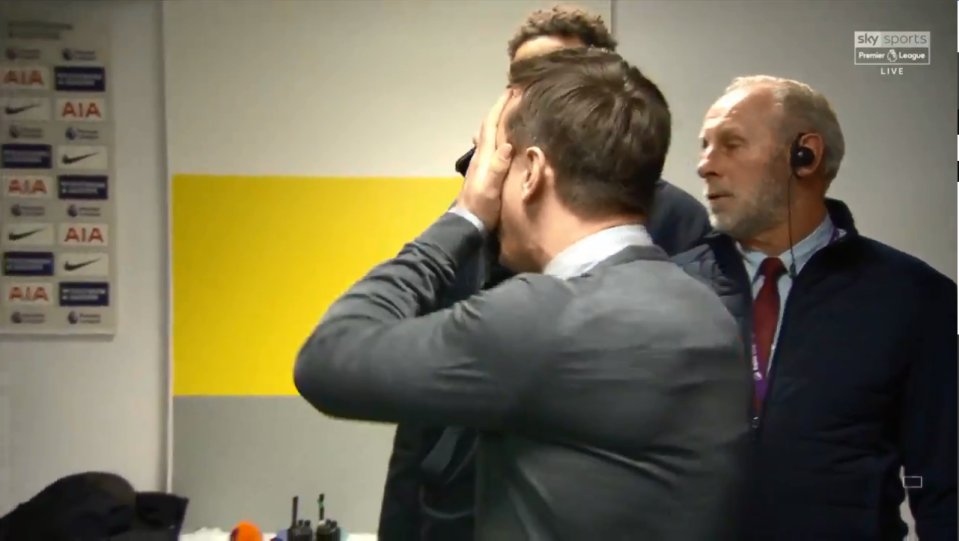 Phản ứng của Mourinho, Neville với De Gea - Bóng Đá